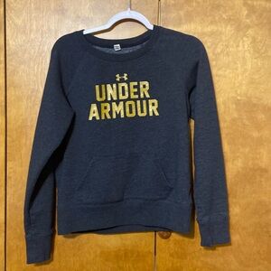 Under Armour medium sweatshirt with pocket